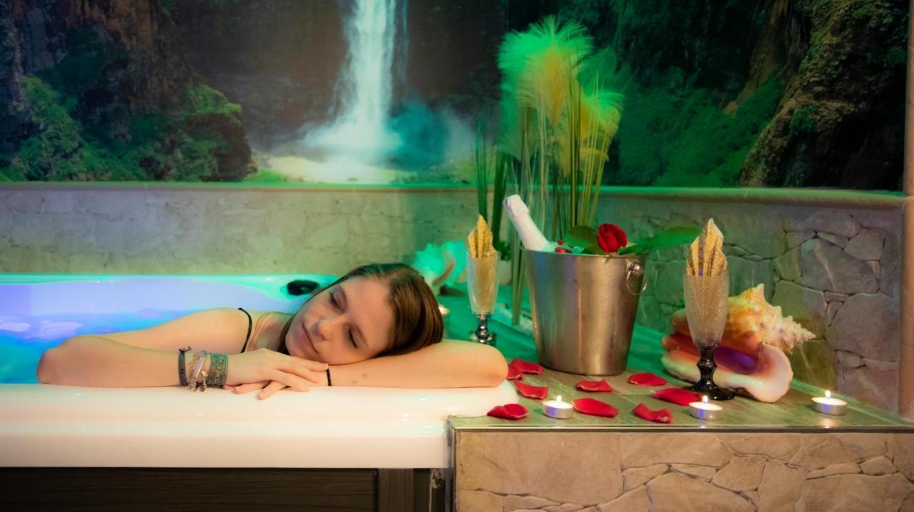 Apartamento Estrella Sauna Spa Jacuzzi ألاما ذي أراغون المظهر الخارجي الصورة