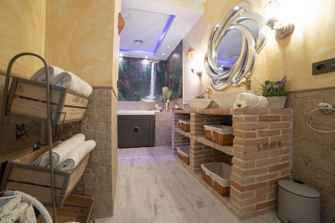 Apartamento Estrella Sauna Spa Jacuzzi ألاما ذي أراغون المظهر الخارجي الصورة